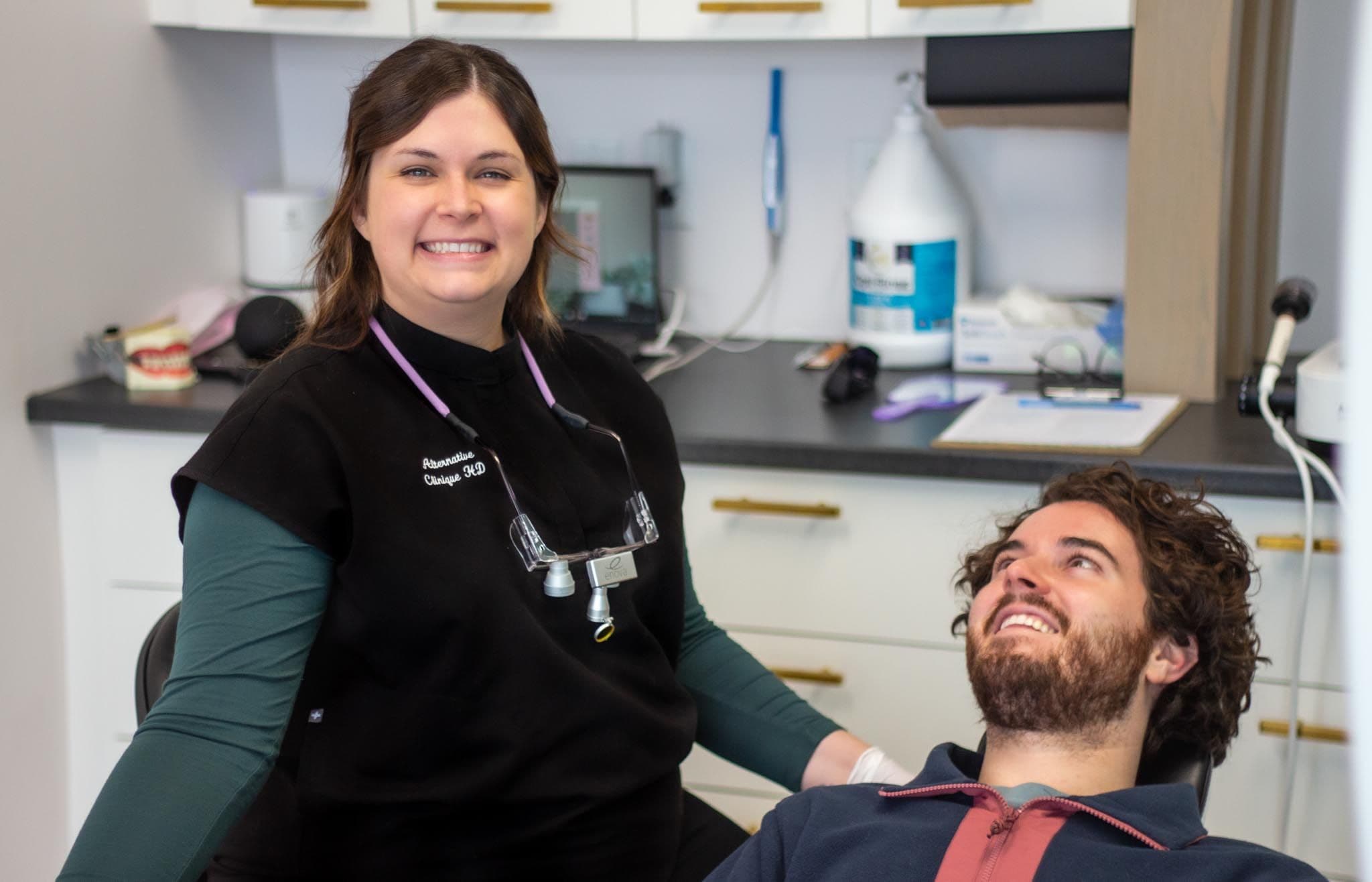 portrait femme hygieniste